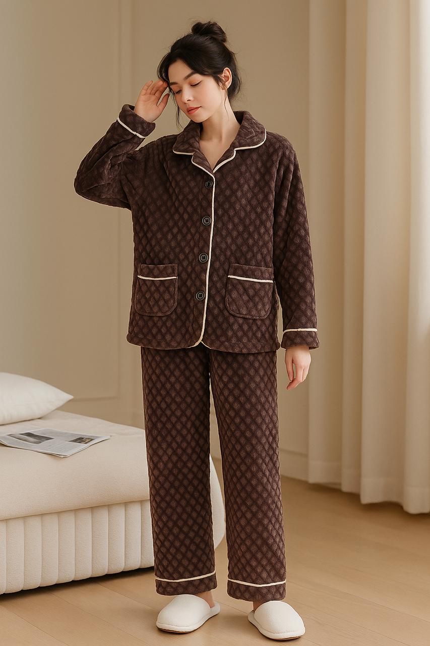 Women’s Warm Diamond Pattern Fleece Sleepwear Set – Coffee Brown | Veloura’s Secret