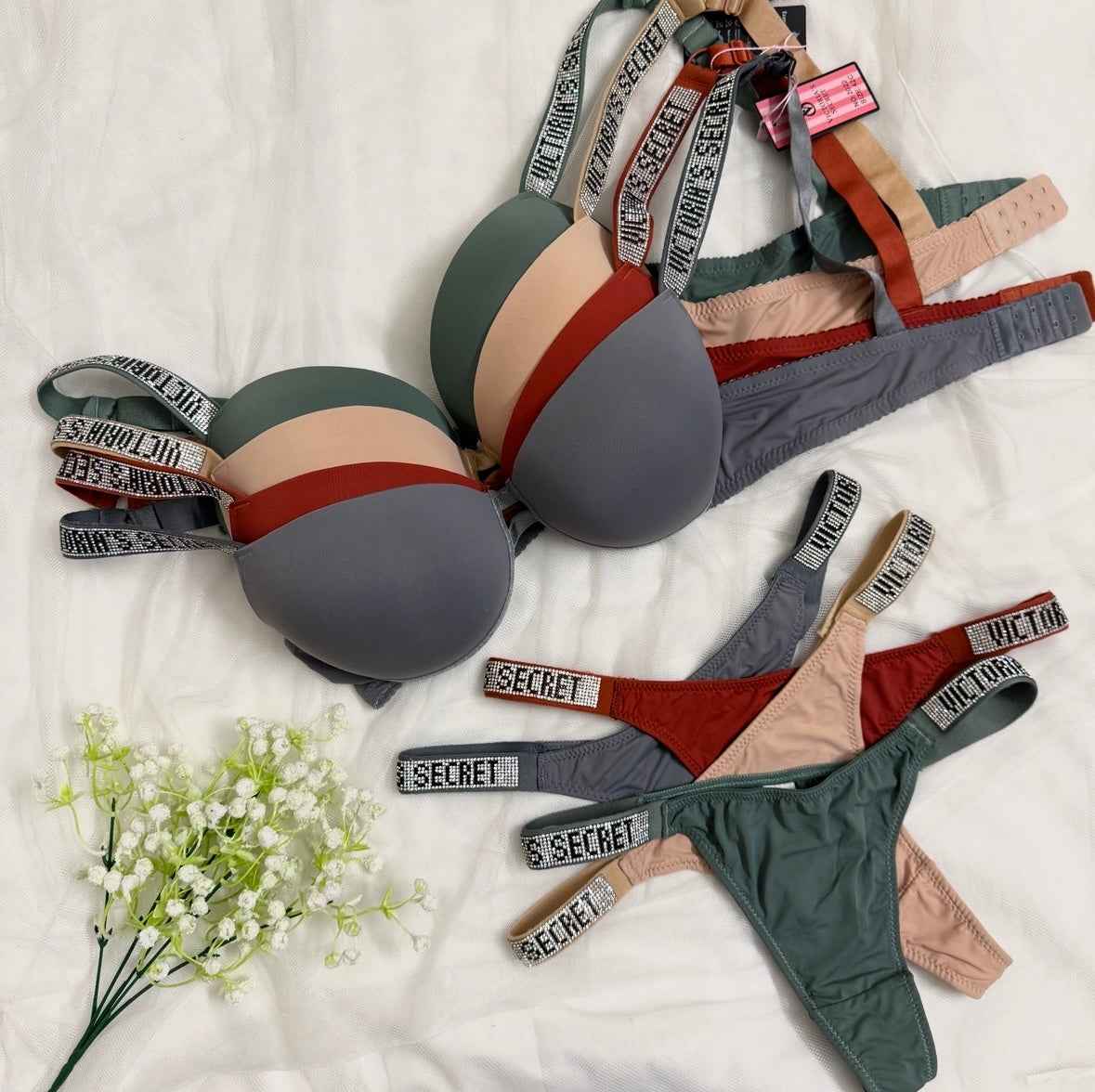 Victori*s Secret Set